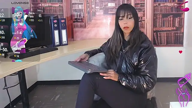 Snapshot of Catalella_Ar chatting on November 21, 3:16 am Catalella Ar online show from November 21, 3:16 am