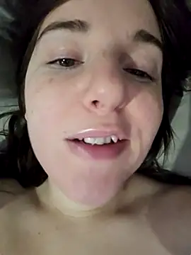 oxitocindi online show from December 3, 9:12 pm