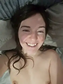 oxitocindi online show from December 9, 11:56 pm