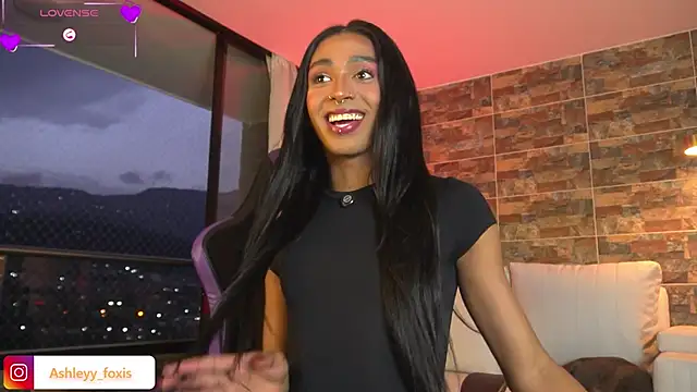 Ashleey Fox online show from February 17, 11:22 pm