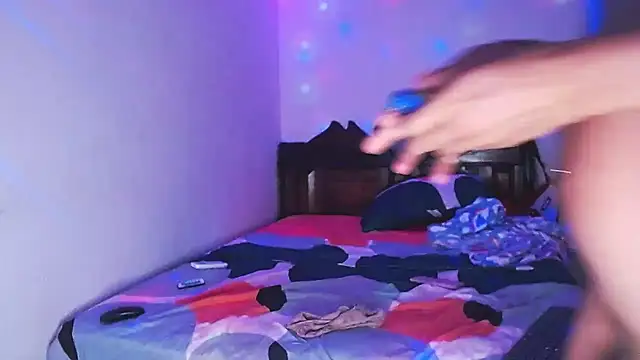 Candy-love87 online show from December 8, 12:18 am