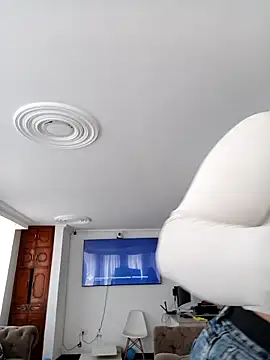 Blair Elliss online show from February 8, 6:44 pm