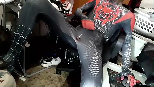 Snapshot of me_myself_I_69 chatting on February 21, 8:40 am me myself I 69 online show from February 21, 8:40 am