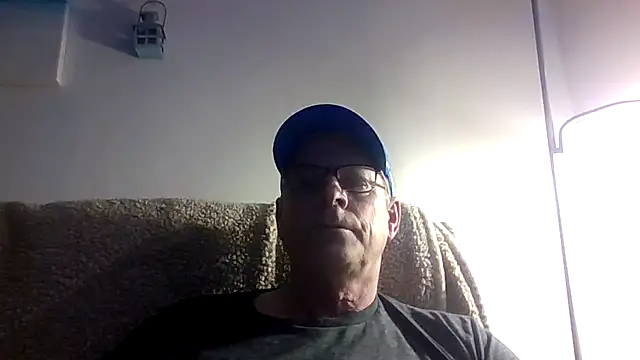 Snapshot of pjkrun66 chatting on November 24, 10:09 pm pjkrun66 online show from November 24, 10:09 pm