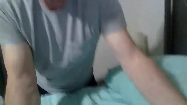 Snapshot of pjkrun66 chatting on November 25, 11:32 am pjkrun66 online show from November 25, 11:32 am