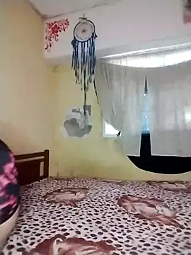 Snapshot of rusher27 chatting on November 19, 1:11 pm rusher27 online show from November 19, 1:11 pm