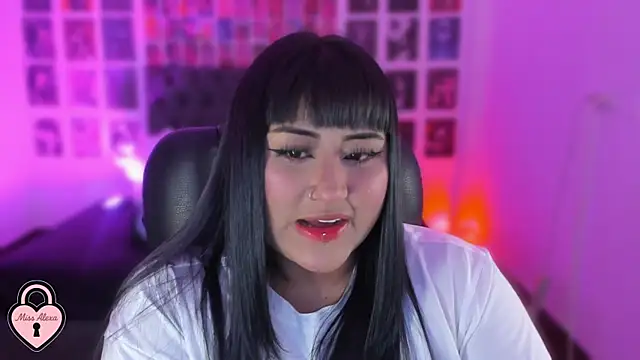 Snapshot of Tellme_Alexa chatting on October 17, 4:59 am Tellme Alexa online show from October 17, 4:59 am