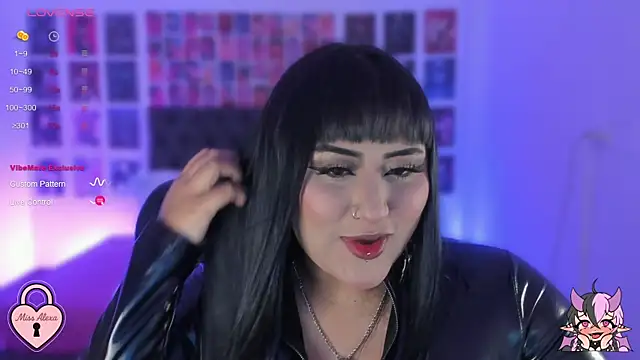 Snapshot of Tellme_Alexa chatting on October 22, 4:35 am Tellme Alexa online show from October 22, 4:35 am