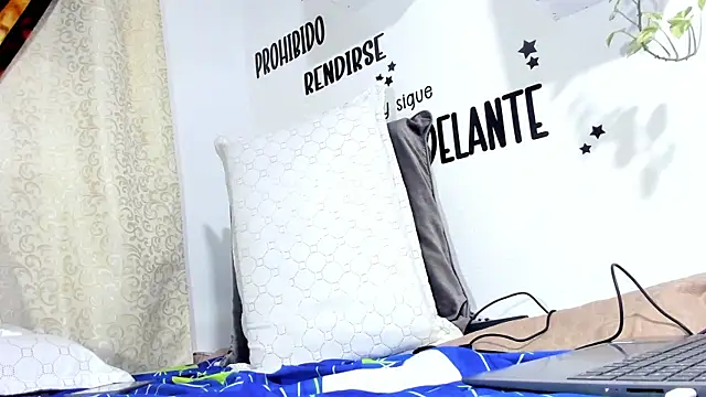 Aronxxs online show from October 1, 10:54 am