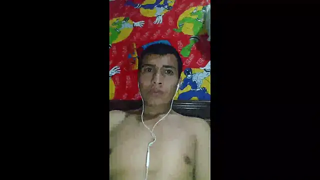 008Alexan online show from April 24, 3:09 am