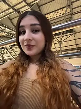 Snapshot of Mon_Cherry chatting on February 11, 1:21 am Mon Cherry online show from February 11, 1:21 am