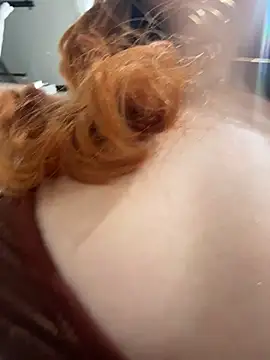 Snapshot of Mon_Cherry chatting on February 18, 1:01 am Mon Cherry online show from February 18, 1:01 am