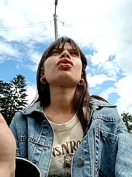 Violeta 12- online show from November 14, 7:12 pm