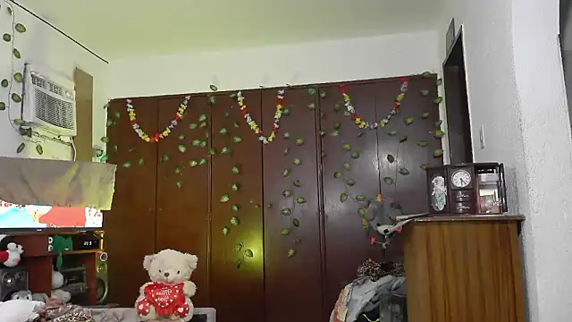  jessica rabbit online show from January 15, 6:33 pm