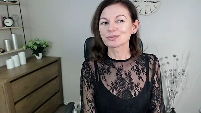 VivianWILD online show from January 3, 10:31 am