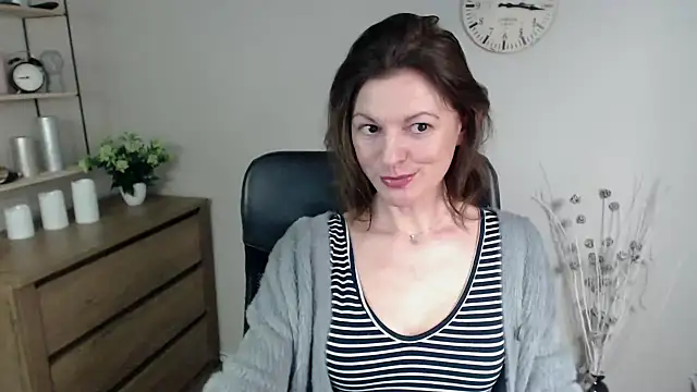 VivianWILD online show from January 11, 7:39 am