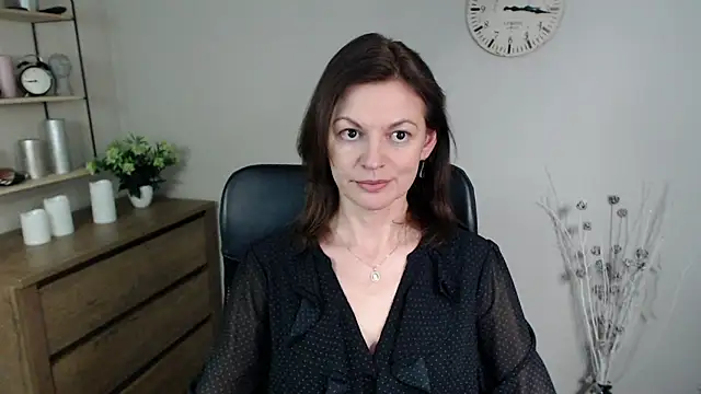 VivianWILD online show from January 14, 10:27 am