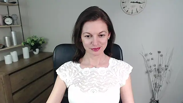 VivianWILD online show from January 15, 2:02 pm