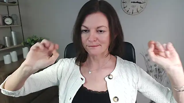 VivianWILD online show from January 16, 6:46 am