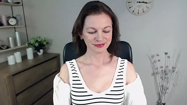 VivianWILD online show from January 17, 9:49 am