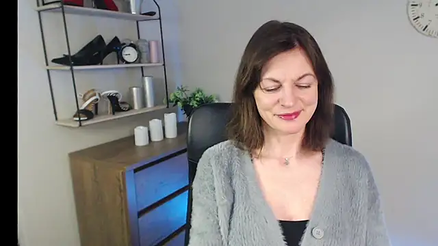 VivianWILD online show from February 21, 11:01 am