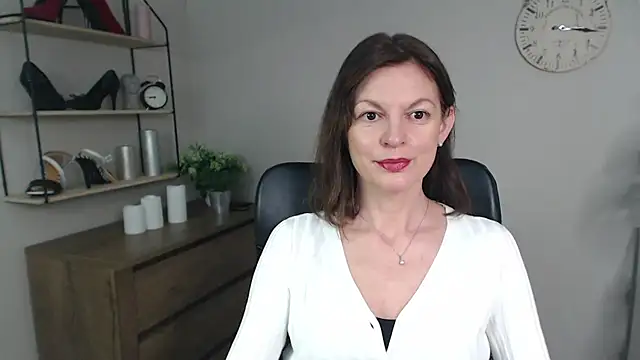 VivianWILD online show from February 28, 7:48 am