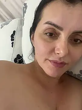 Snapshot of sasha_lst chatting on February 27, 6:29 am sasha lst online show from February 27, 6:29 am