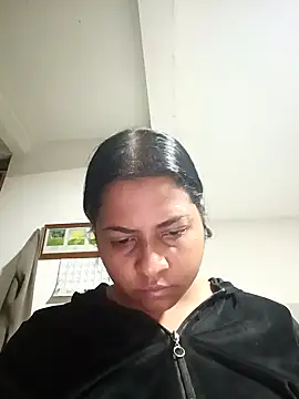 Giselabrunette25 online show from February 19, 8:21 am