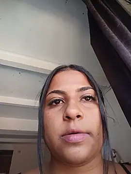 Snapshot of Giselabrunette25 chatting on June 10, 6:40 pm Giselabrunette25 online show from June 10, 6:40 pm