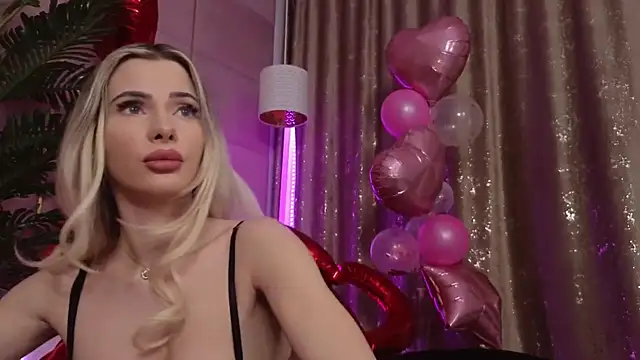 Elliblue online show from March 11, 12:22 am