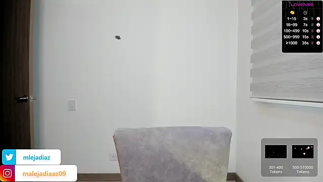 Snapshot of MalejaDiaz_ chatting on December 20, 4:57 pm MalejaDiaz online show from December 20, 4:57 pm