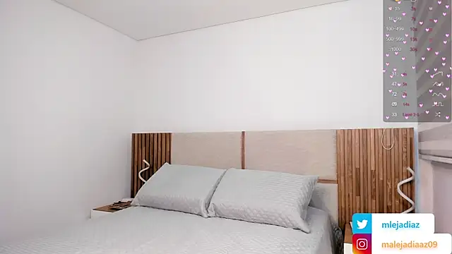 Snapshot of MalejaDiaz_ chatting on September 8, 5:12 pm MalejaDiaz online show from September 8, 5:12 pm