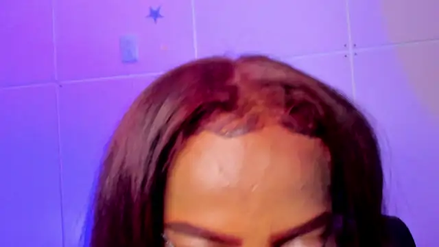 Hilary-banks online show from December 7, 8:11 am