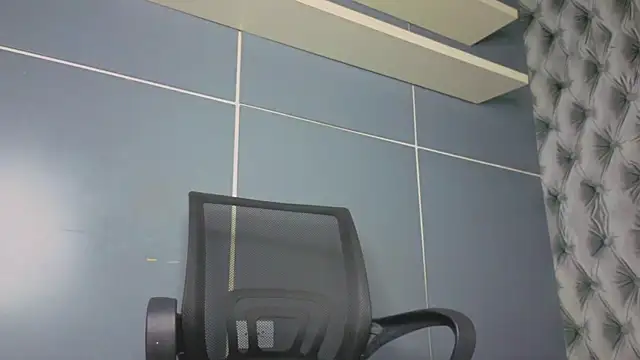 Hilary-banks online show from September 26, 1:31 am