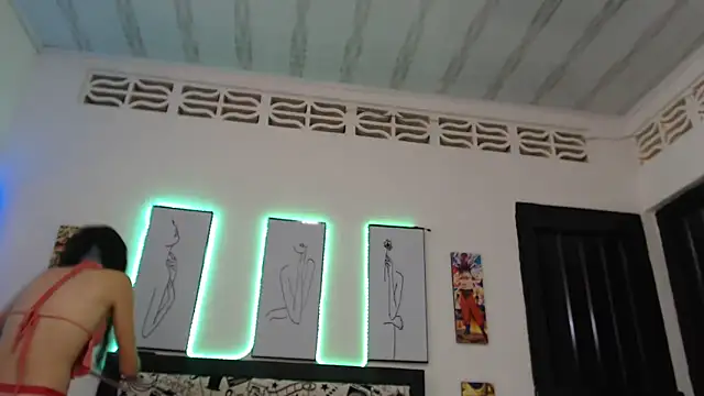 Snapshot of Rihana14 chatting on January 24, 8:00 pm Rihana14 online show from January 24, 8:00 pm