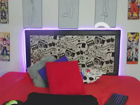 Snapshot of Rihana14 chatting on September 26, 10:47 pm Rihana14 online show from September 26, 10:47 pm