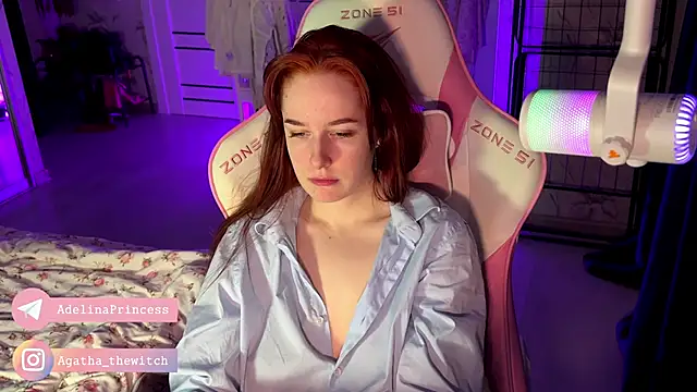 Snapshot of pearl_princess_ chatting on December 14, 8:18 pm pearl princess  online show from December 14, 8:18 pm
