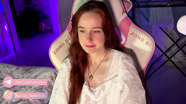 Snapshot of pearl_princess_ chatting on February 19, 11:46 pm pearl princess  online show from February 19, 11:46 pm