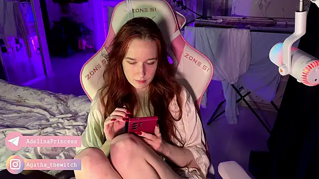 Snapshot of pearl_princess_ chatting on February 21, 5:56 am pearl princess  online show from February 21, 5:56 am