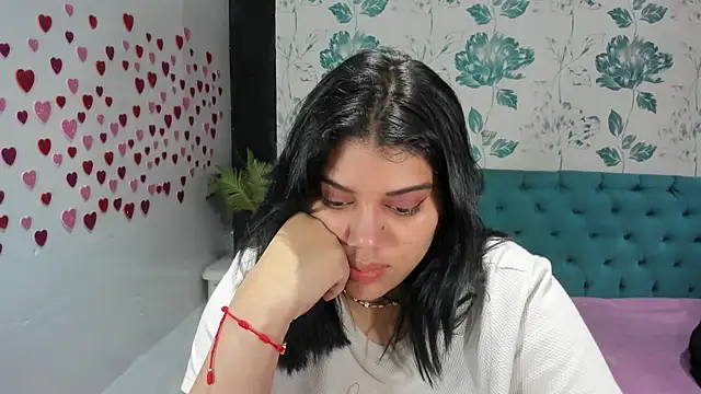 LindaBreeS online show from February 10, 5:19 pm