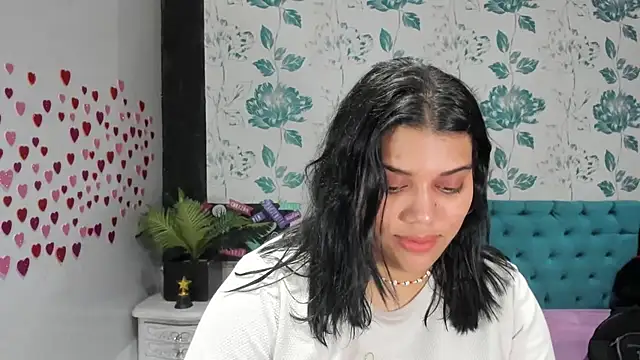 LindaBreeS online show from February 10, 8:21 pm