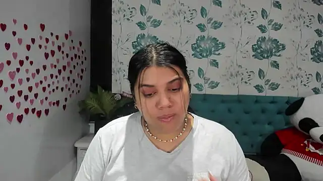 LindaBreeS online show from February 20, 3:30 pm