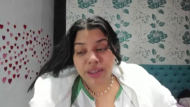 LindaBreeS online show from March 8, 8:14 pm