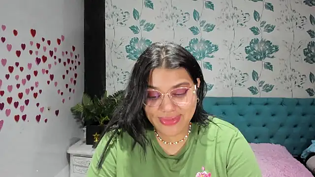 LindaBreeS online show from March 15, 9:27 pm