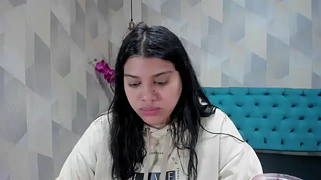 LindaBreeS online show from September 30, 2:00 pm