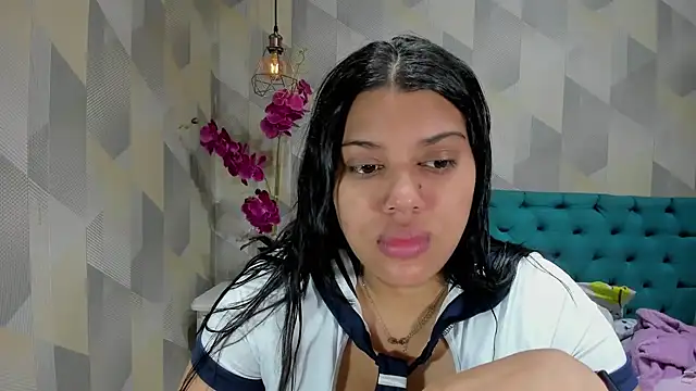 LindaBreeS online show from October 6, 2:58 pm