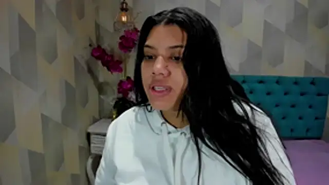 LindaBreeS online show from October 27, 1:15 pm