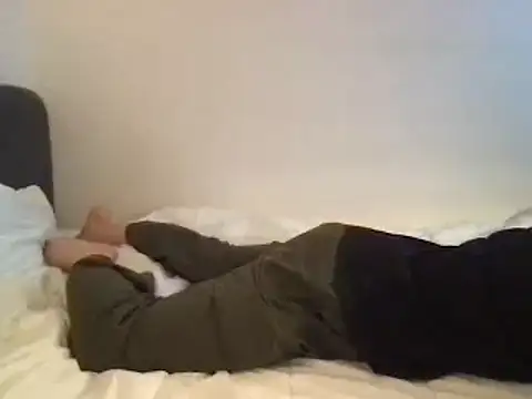 jungcock3210 online show from February 9, 1:46 pm