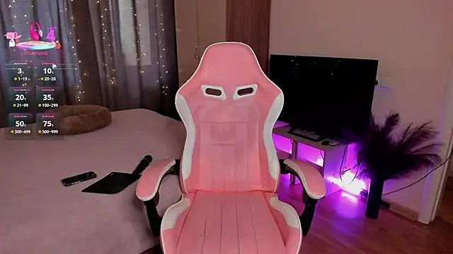 Jane Paws online show from April 24, 2:14 am