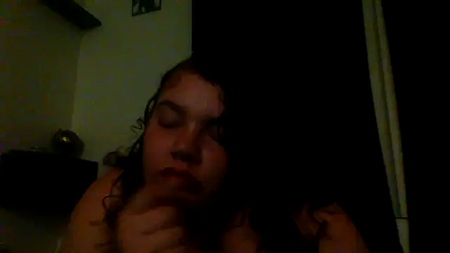 lolabun247 online show from September 13, 10:37 am